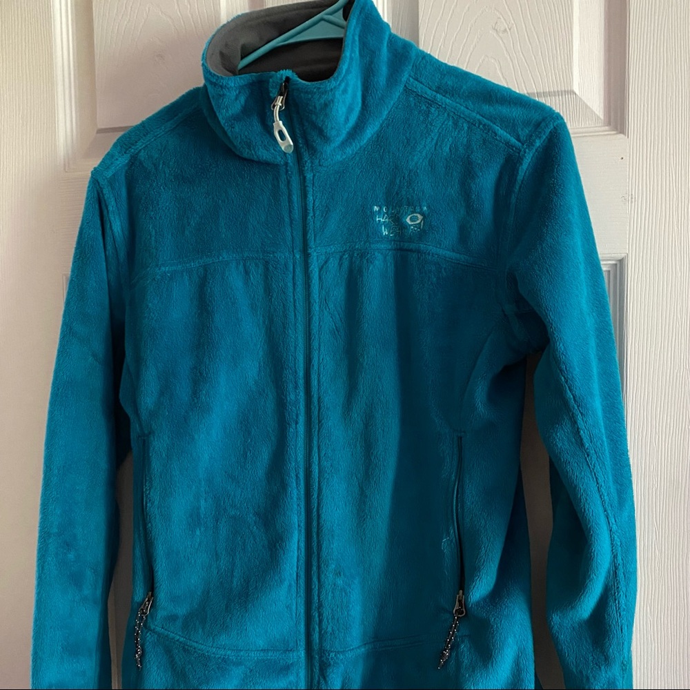Mountain Hardware soft zip up